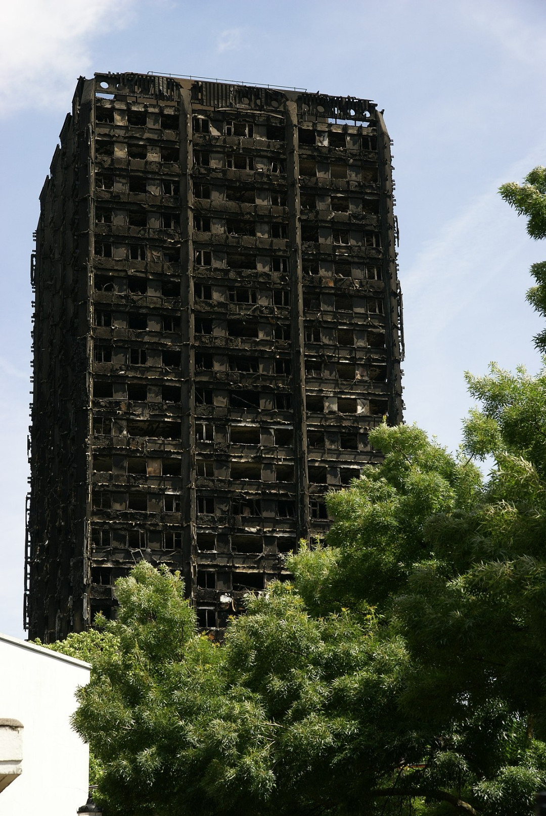 image.title Grenfell Tower – Wikipedia image