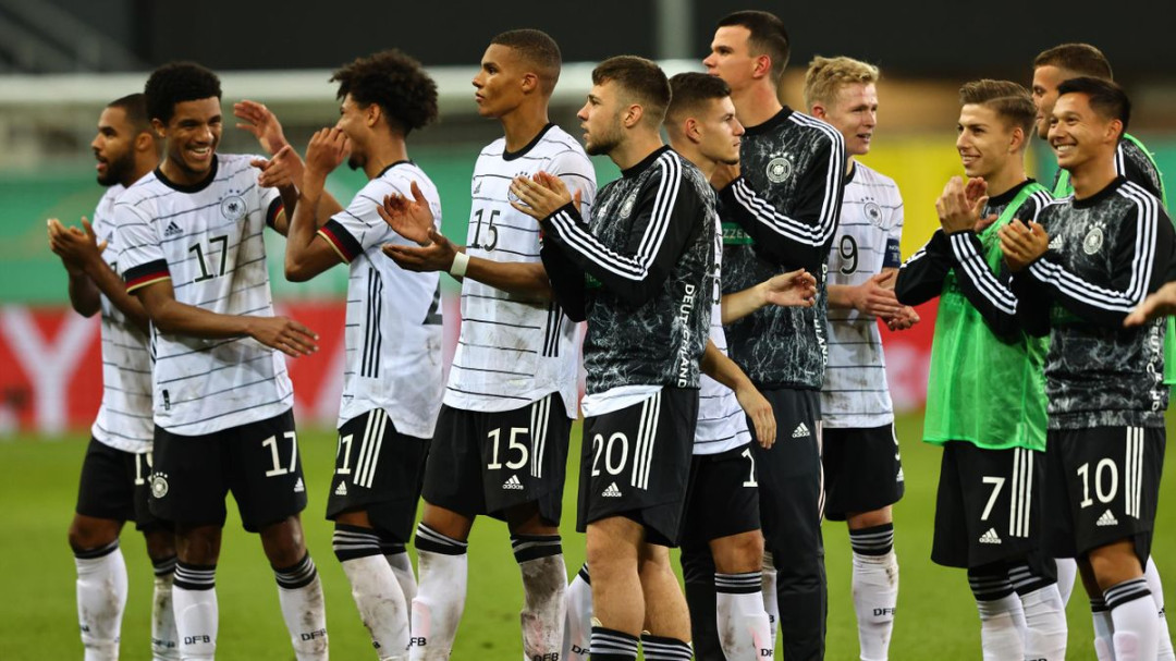 image.title U-EM: Deutschland dreht Spiel gegen Israel durch Doppelschlag in  image